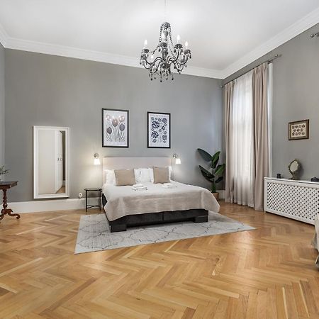 Spacious Victorian Residence By Grand Boulevard Budapešť Exteriér fotografie